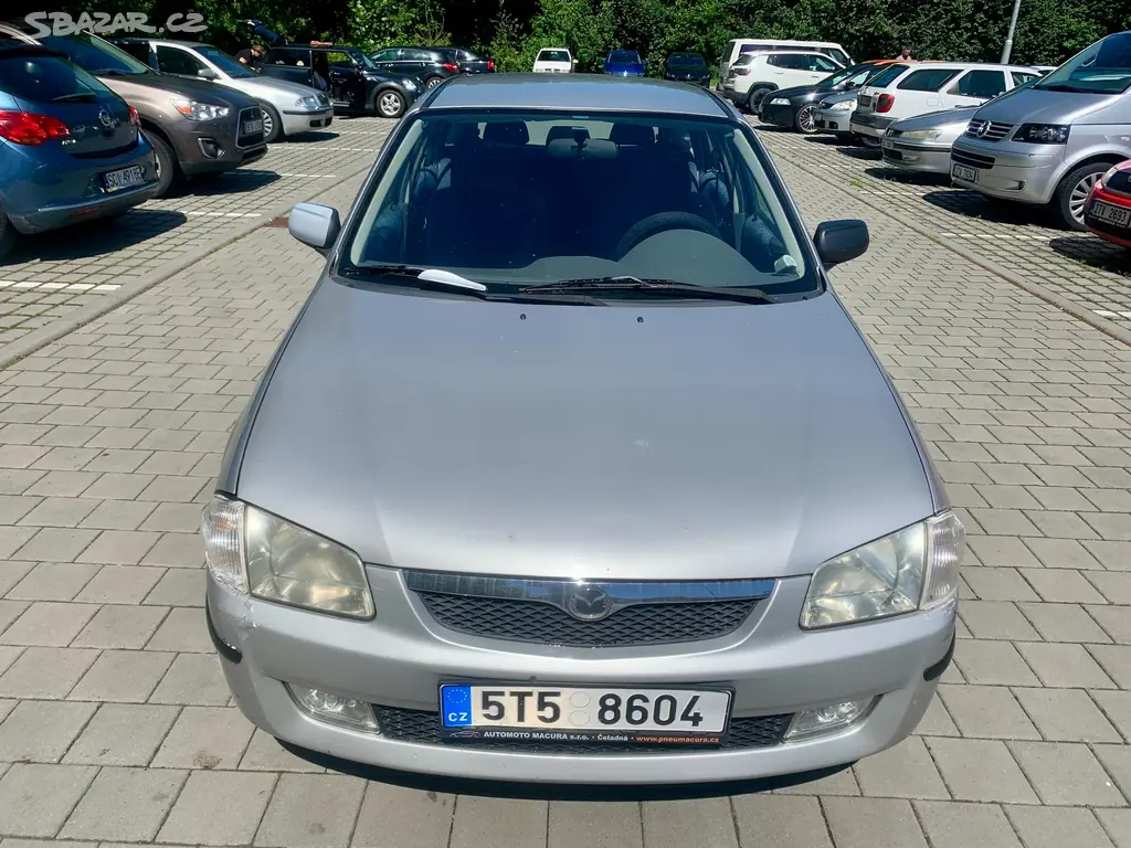 mazda 323f 165tkm 2.0d nová STK 1maj - fotka 2