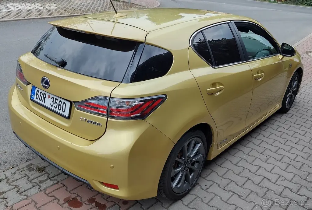 Lexus CT200h F Sport Xenon.Navi.Servis.Pneu.Kola - fotka 6