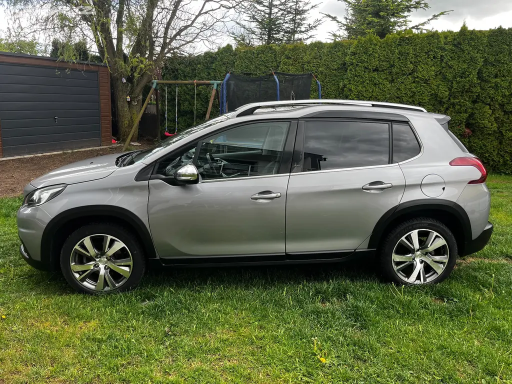 Peugeot 2008 Crossway 1.2i 81Kw Automat naj 90Tkm - fotka 2