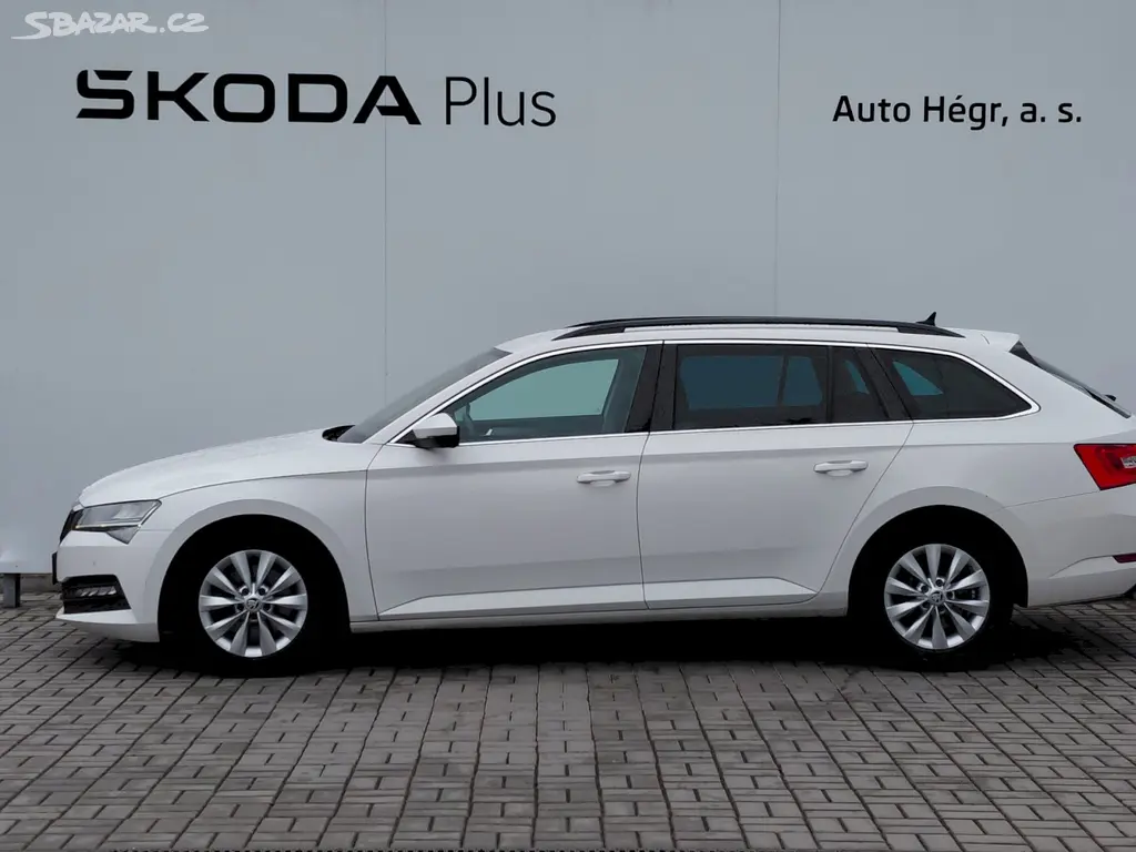 Škoda Superb, 2.0 TDI 110kW Ambition Combi - fotka 3