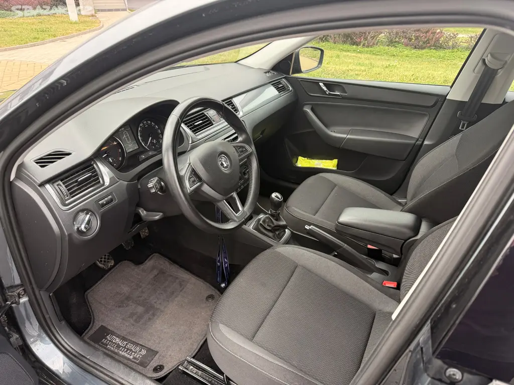 Škoda Rapid 1.2 TSI - fotka 6