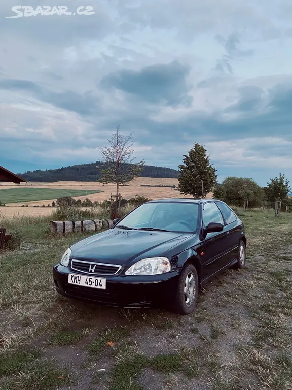 Honda civic 6g - fotka 2