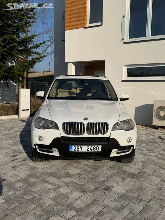 BMW X5 3.5d (210 kW) M-paket Panorama Tažné 3,5t