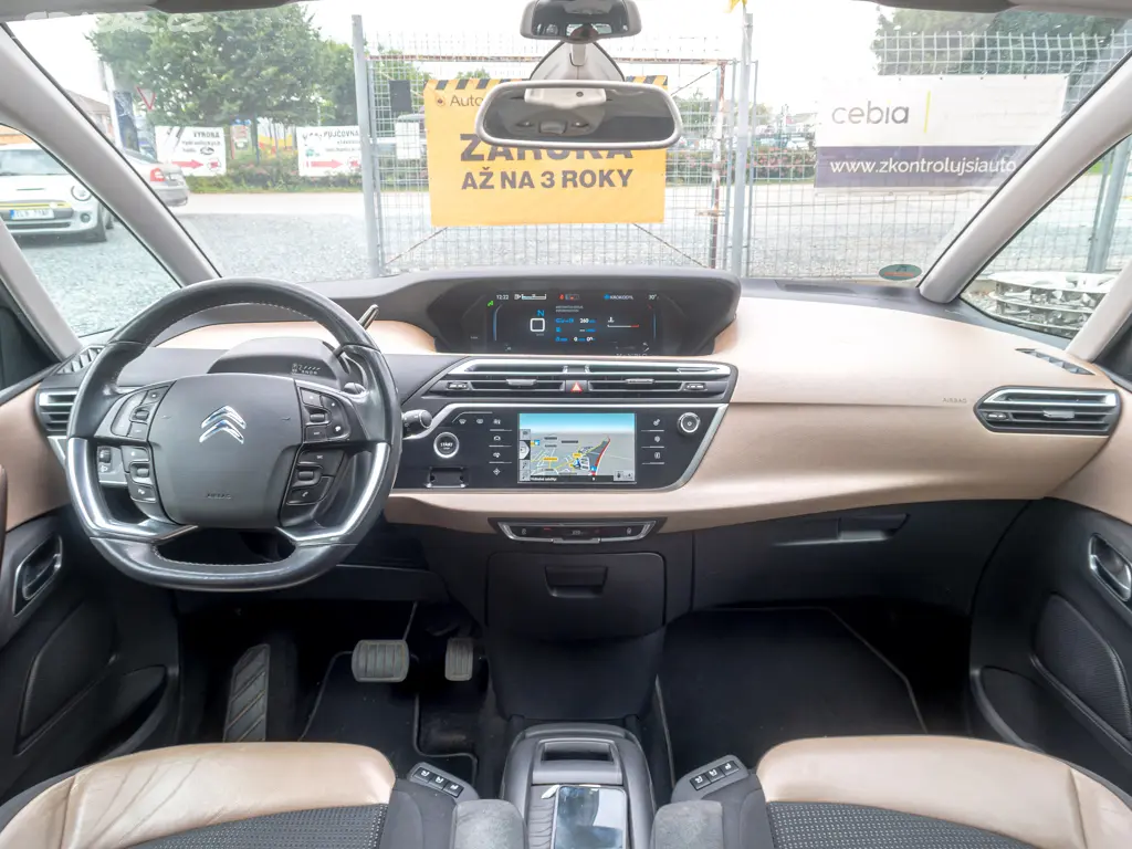Citroën C4 Picasso 2.0HDI 110KW MAT 7sed VÝBAVA - fotka 5