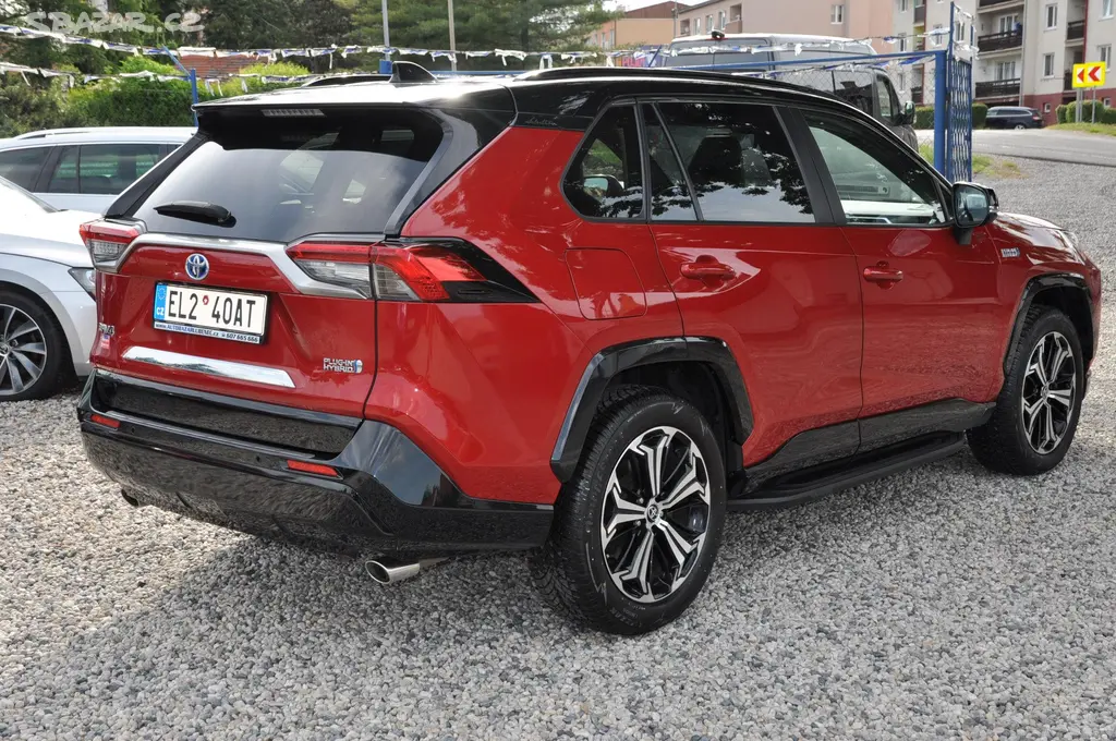 Toyota Rav4, 2.5 PHEV 136kW 4x4 Selection - fotka 3