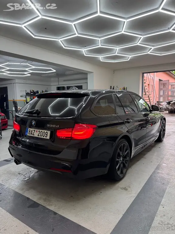 BMW F31 330D M PAKET - 190kw 2016 LCi xDrive. - fotka 3