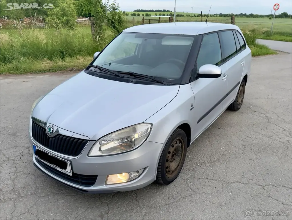 Škoda Fabia 2 - fotka 3