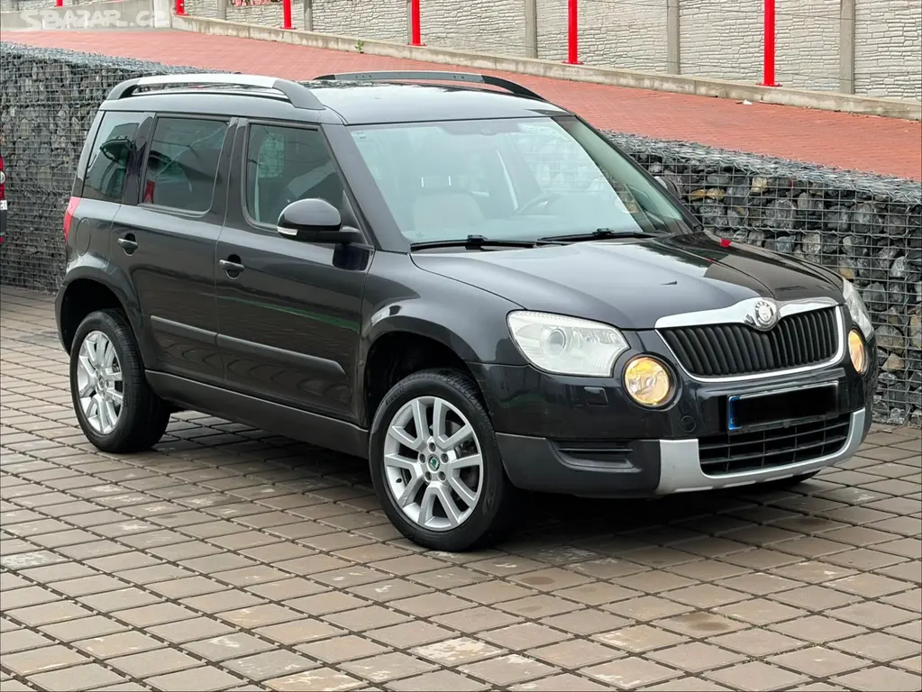 Škoda Yeti 2.0 TDi 103kW 4x4/BEZ KOROZE/XENONY - fotka 2