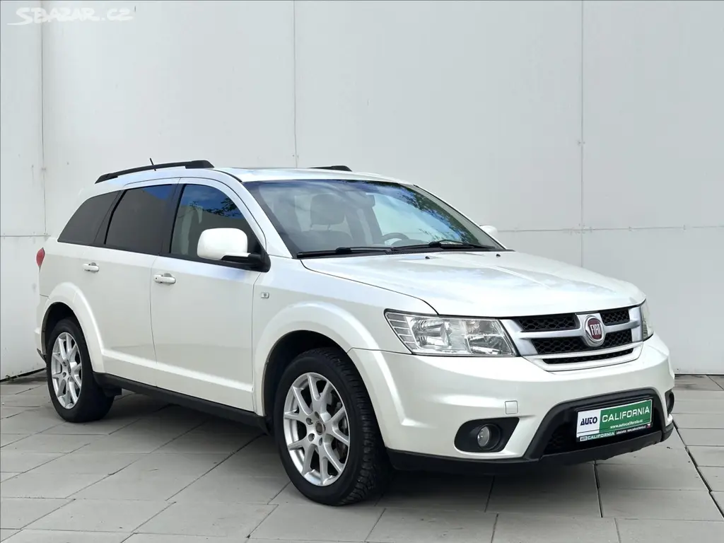 Fiat Freemont, 2,0 2,0MJT 125kW 7Míst Kamera - fotka 5
