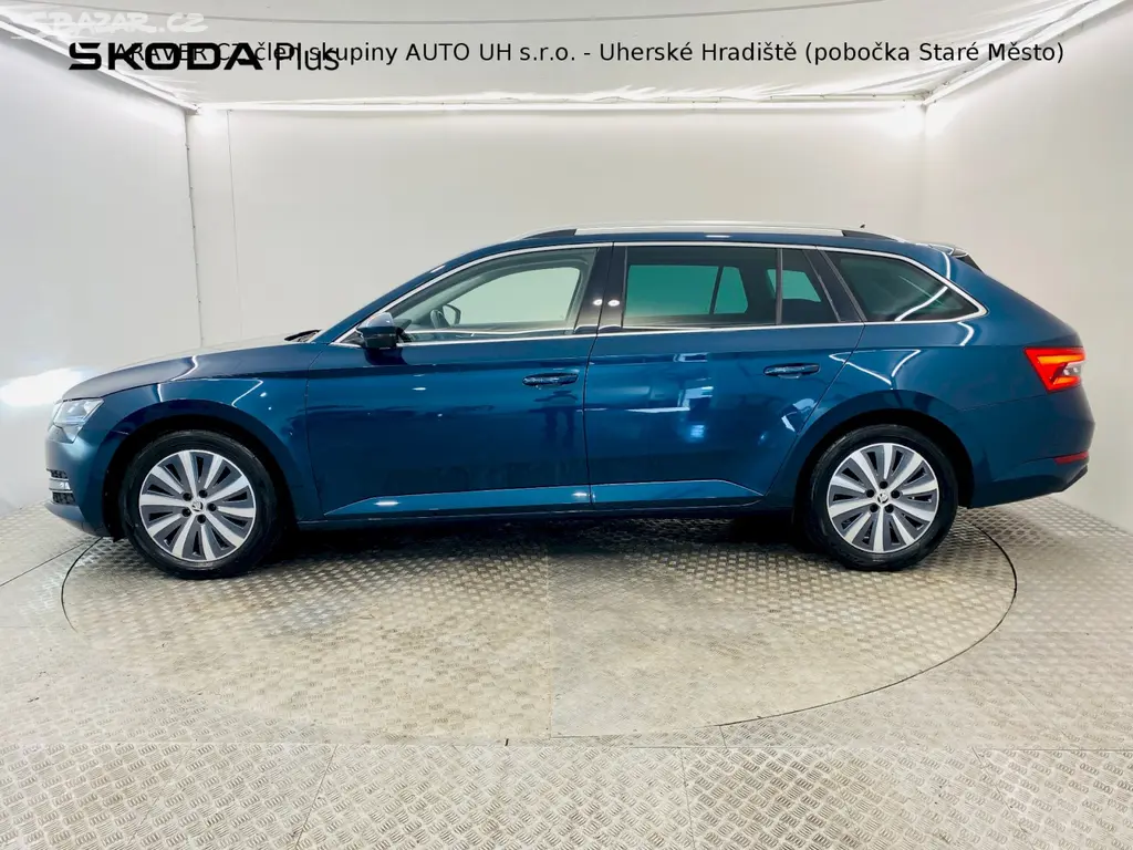 Škoda Superb, 2.0 TDI 110kW DSG Style - fotka 3