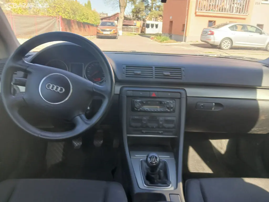 Audi A4 sedan 1.9Tdi, 96kW, Nová Česká STK - fotka 6