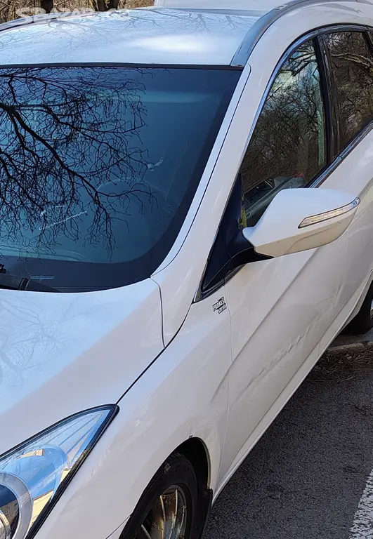 Hyundai i40 - fotka 2