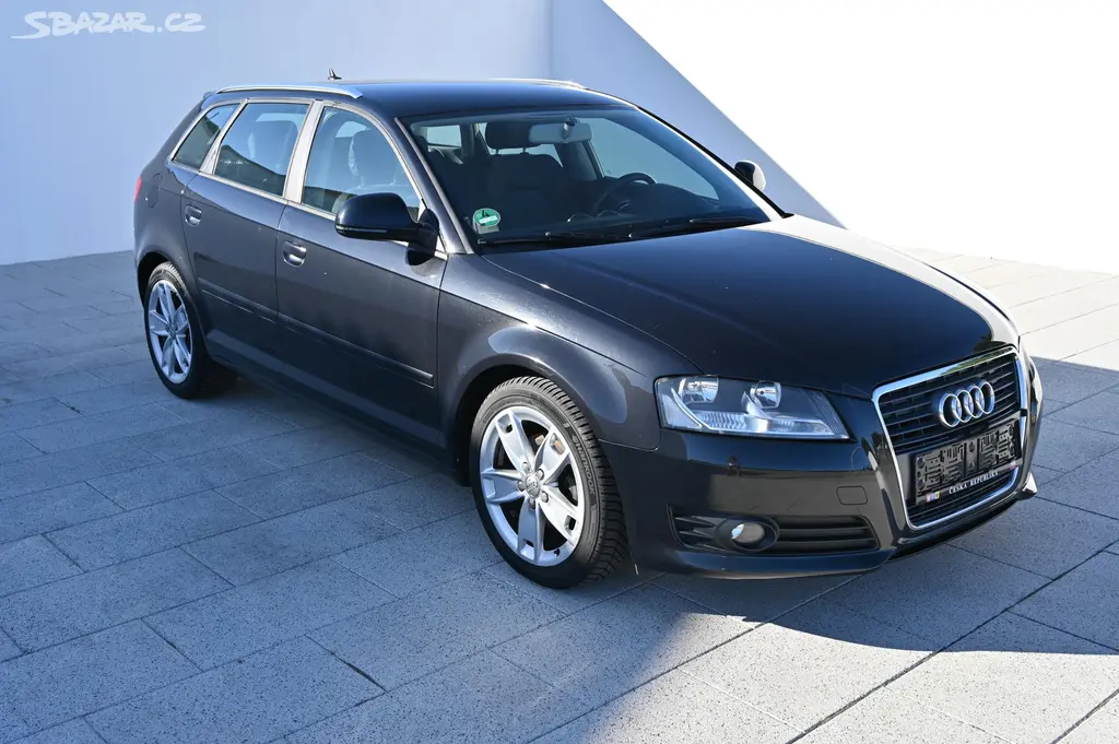 Audi A3, Sportback 2.0TDI 103KW 1/2010 - fotka 3