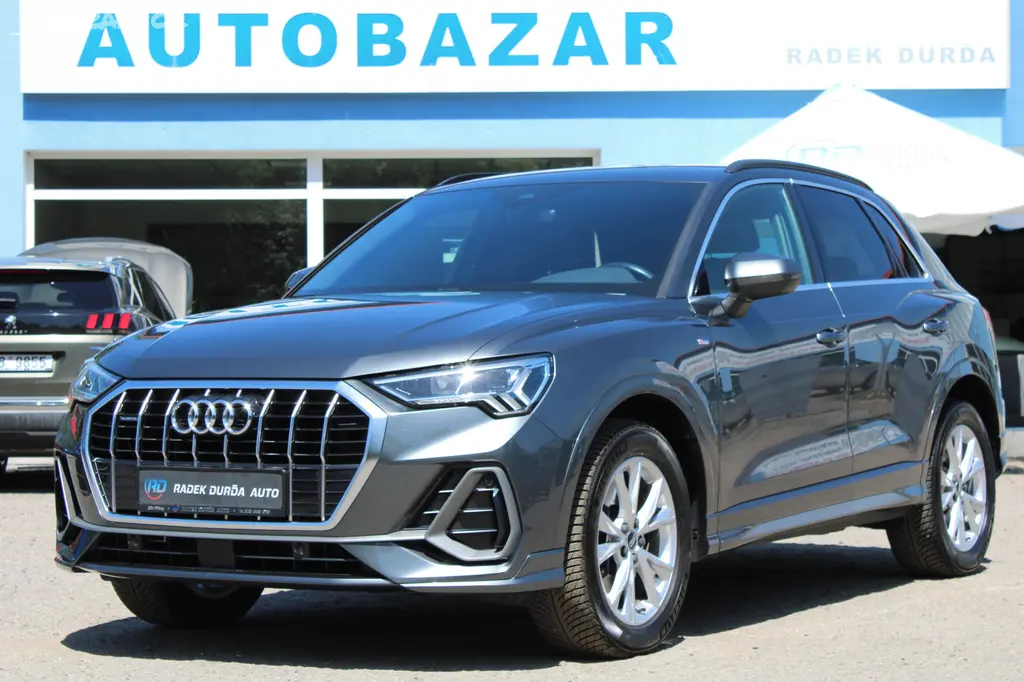 Audi Q3 2,0 TFSI DPH,A/T,4x4,S-LINE,2021