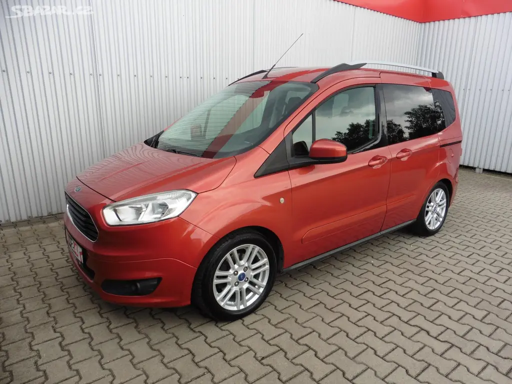 Ford, Courie 1.0 EcoBoost 74 kW