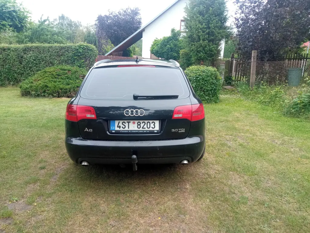 AUDI A6 AVANT 3.0TDI 165KW - fotka 4