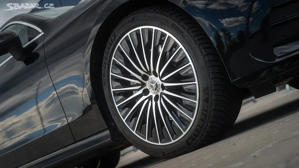Mercedes-Benz CLE, 200 AMG Line - fotka 5