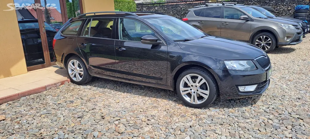 Škoda Octavia 2.0 TDI 110kW DSG - fotka 6
