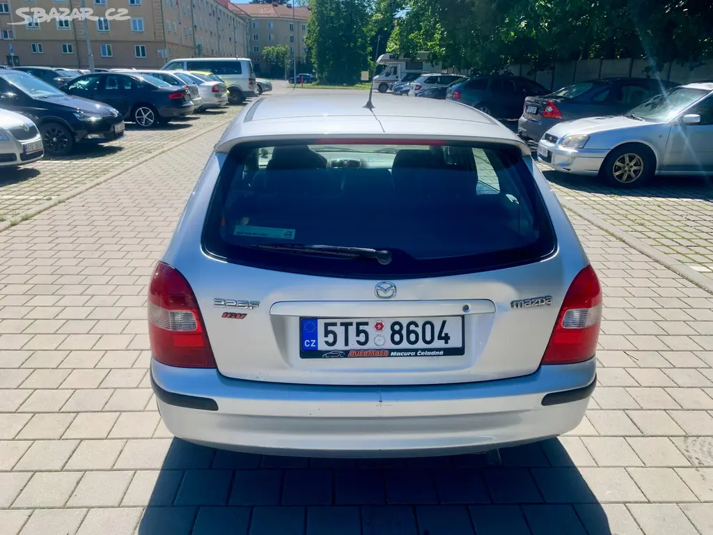 mazda 323f 165tkm 2.0d nová STK 1maj - fotka 6