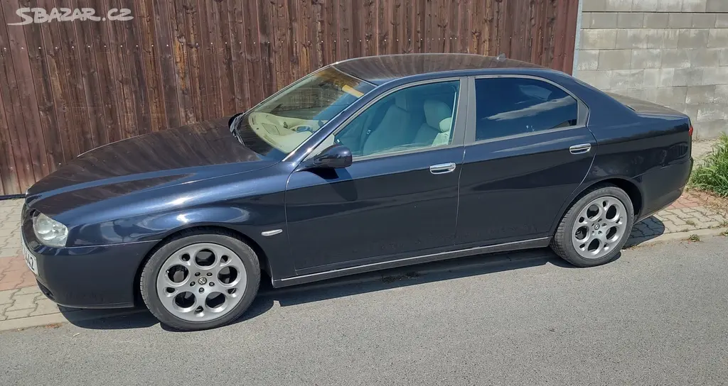 169.500km Alfa Romeo 166 2.4JTDm Bez koroze.Pneu - fotka 3