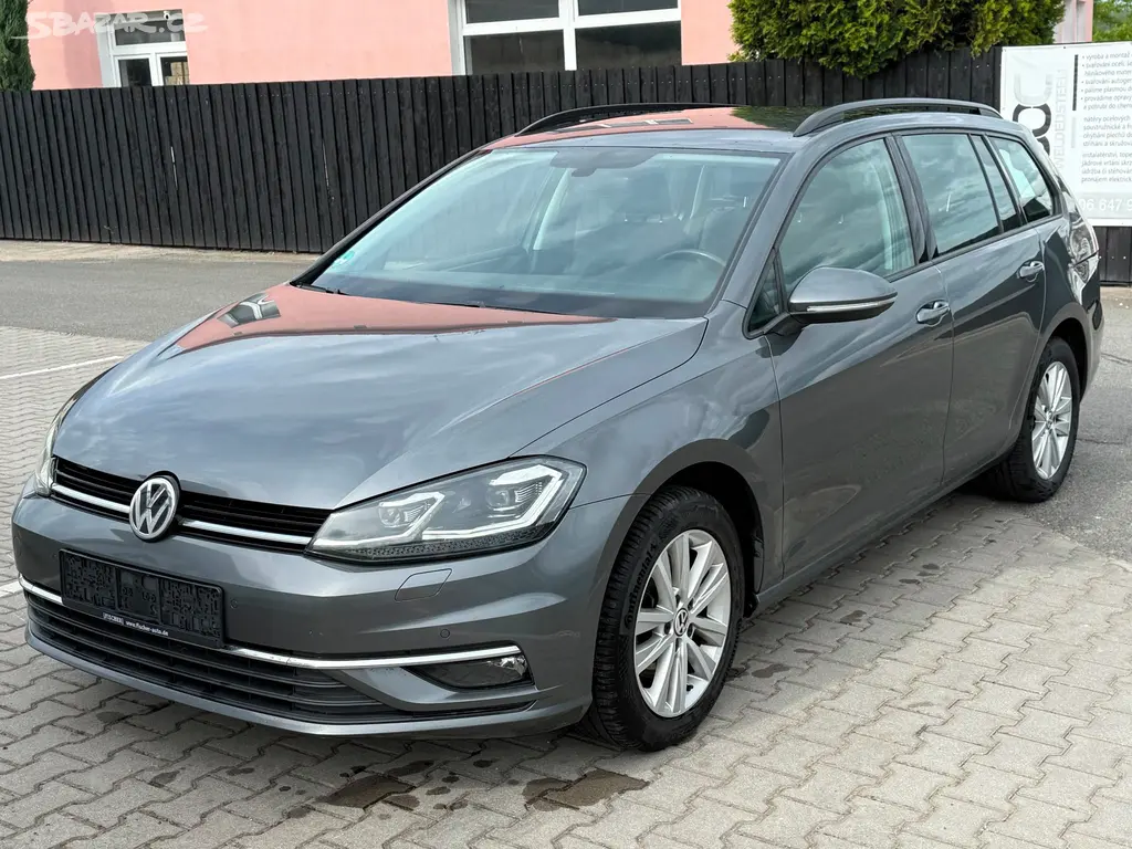 VOLKSWAGEN GOLF VII 1.6 TDI DSG 85KW XENONY WEBAST