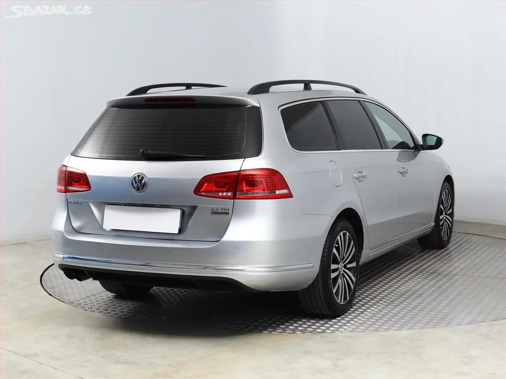 Volkswagen Passat, 2.0 TDI, Comfortline - fotka 5