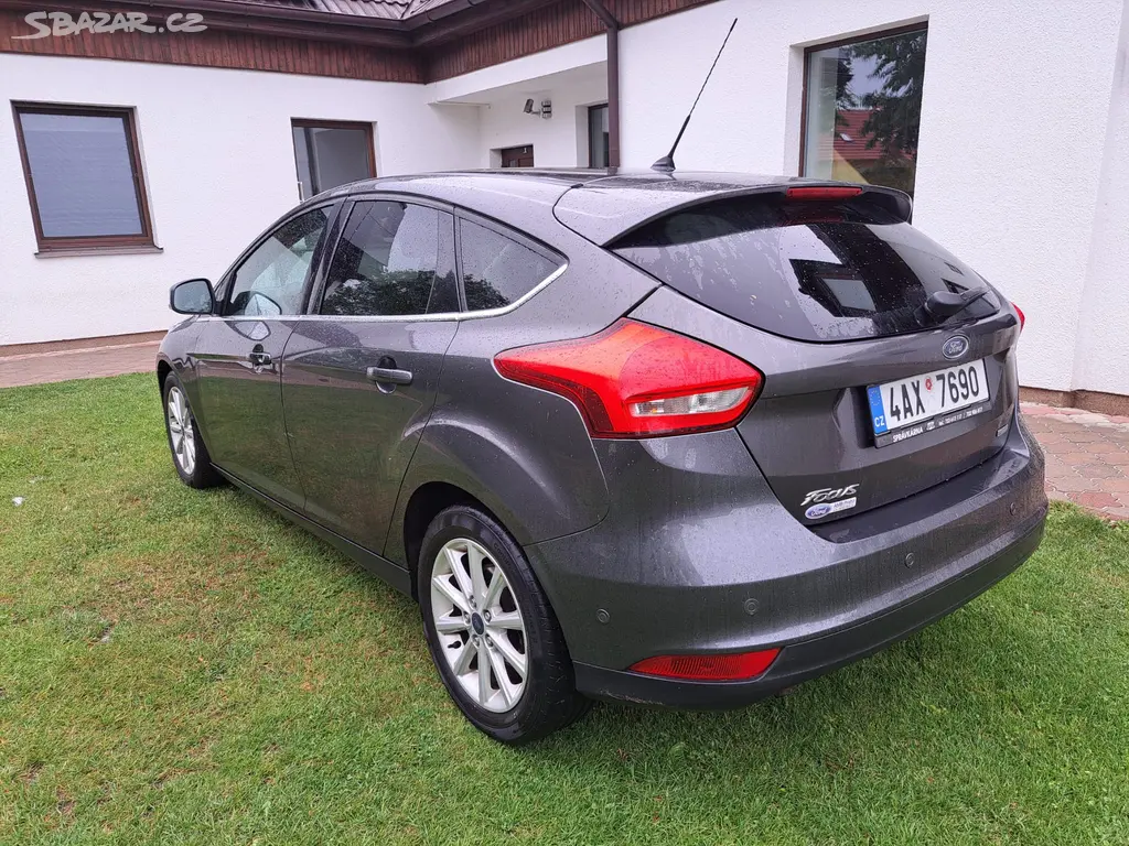Ford Focus 1.0 EcoBoost 92 kW Titanum - fotka 4