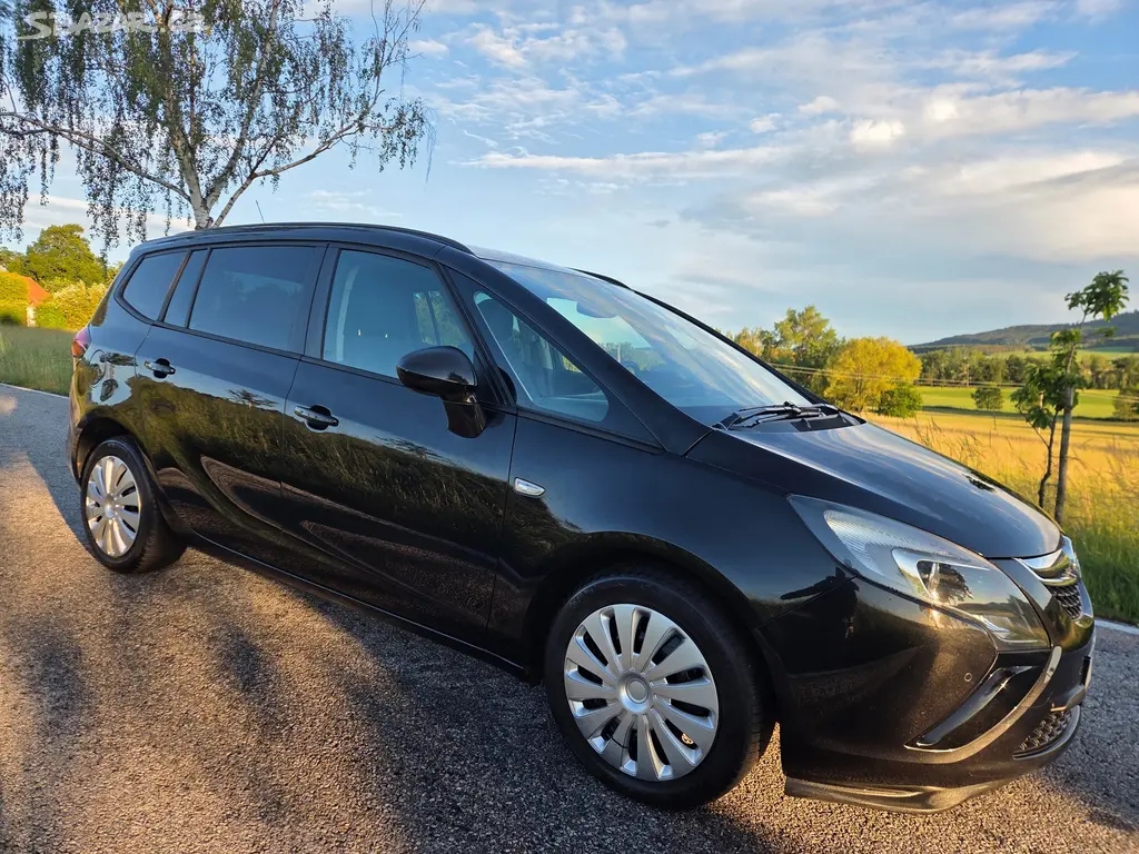Opel ZAFIRA TOURER - 2012 - 2.0CDTi - 183tis/KM - fotka 5