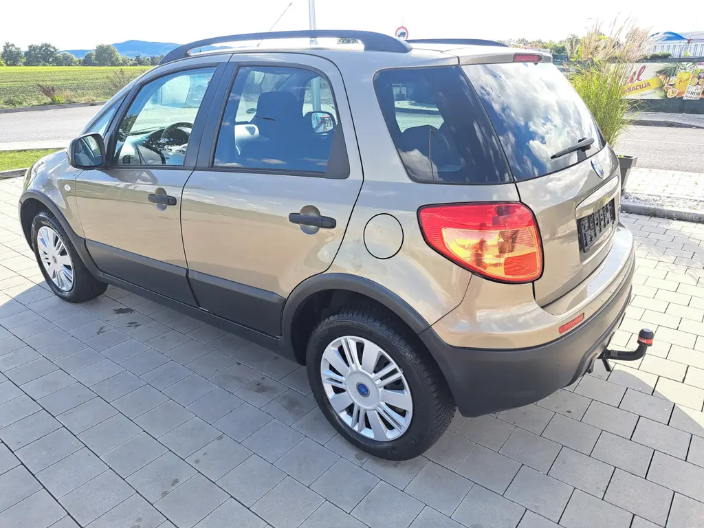 Fiat Sedici 1.9 Jtd, SX4, 88KW, 4x4, pěkné. - fotka 4