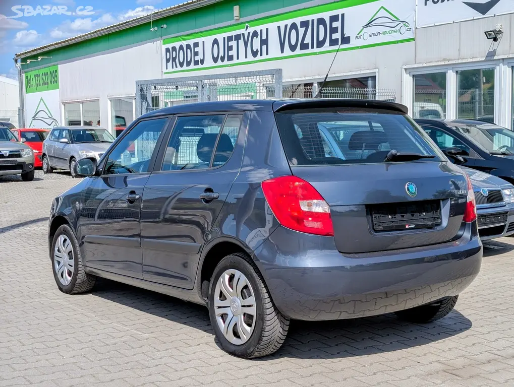 ŠKODA FABIA II 1.2HTP 44kW 2011 AMBIENTE - fotka 3