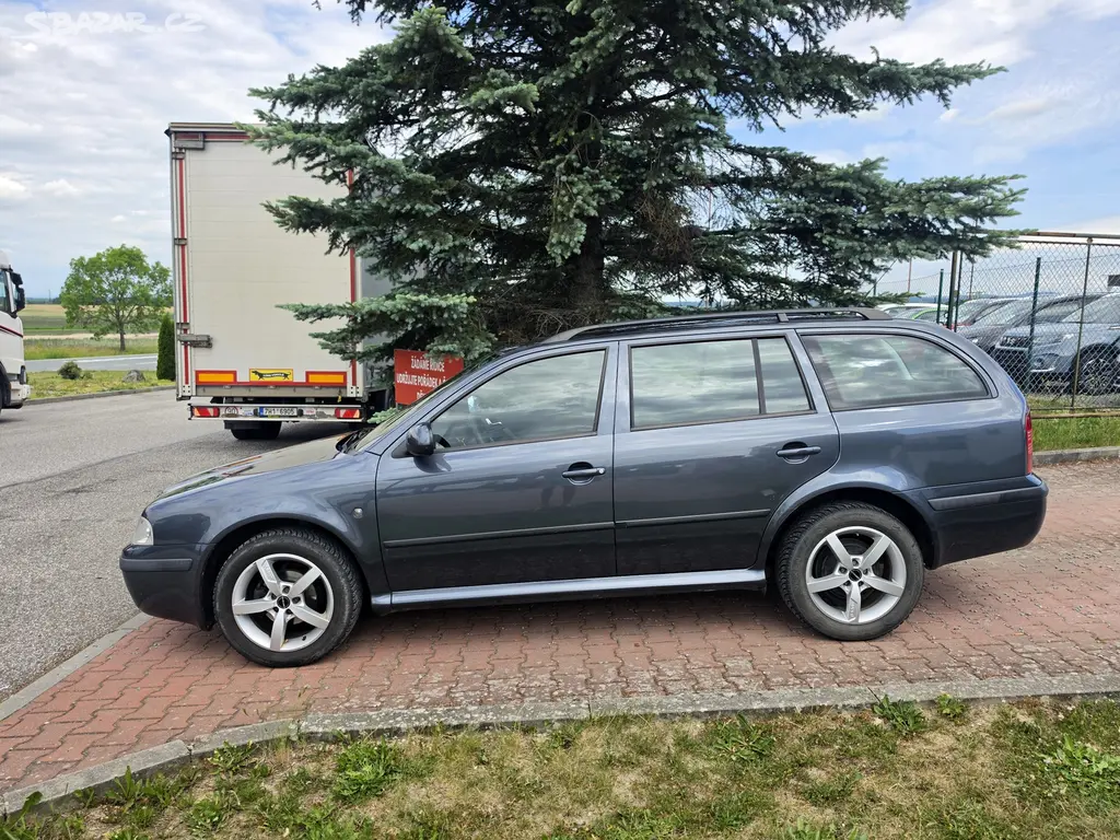 Škoda Octavia Tour I 1.6 MPi LPG 75KW-2010-214 TKM - fotka 3