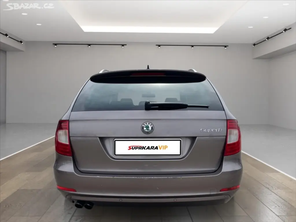 Škoda Superb, 2,0 TDi DSG 125kW Elegance - fotka 6