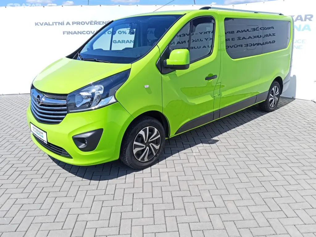 Opel Vivaro, Tažné, 8-míst, ČR, Long!