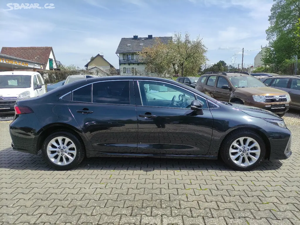 TOYOTA COROLLA 1.6i VVT-i,NOVÉ V CZ ,1.MAJ., DPH - fotka 4