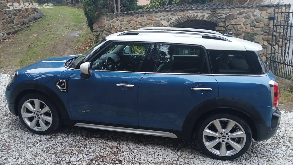 MINI COUNTRYMAN 2.0D 4x4 EDICE SPORT 92 000 km - fotka 2