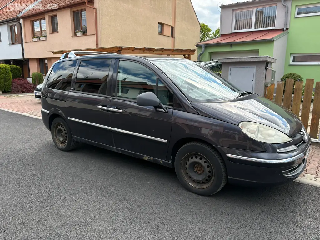 Peugeot 807