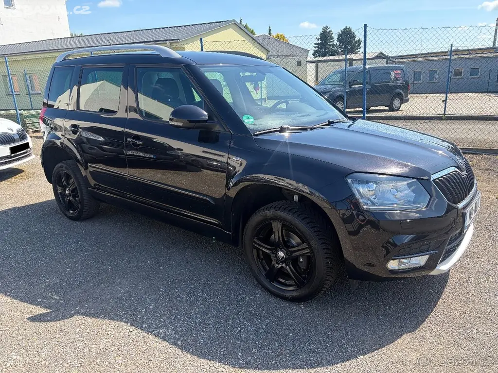 ŠKODA YETI 1.2 TSI 81KW 6ST JOY XENON ALU VÝHŘEVY - fotka 4