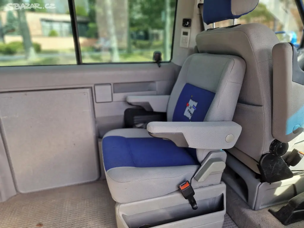 Transporter T4 Multivan 2,5 Tdi - fotka 5