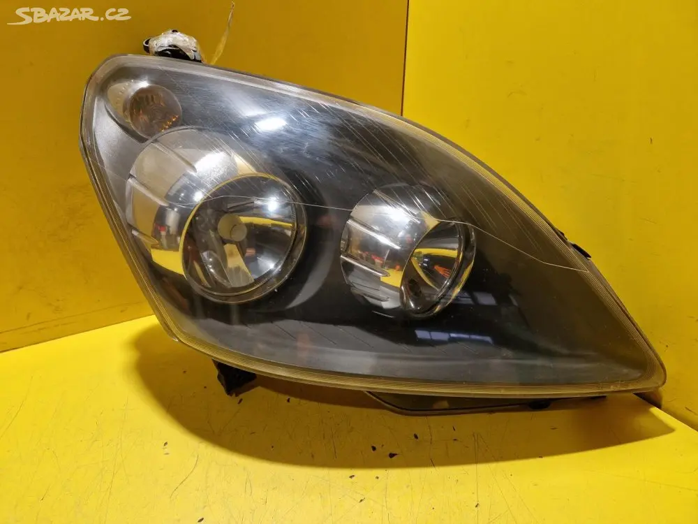 Náhled: PRAVÉ PŘEDNÍ SVĚTLO OPEL ZAFIRA B - 22626