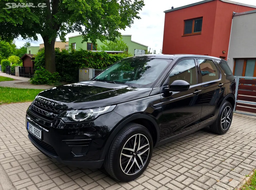 LAND ROVER DISCOVERY SPORT 2.0TD4 110kW 4x4 - fotka 3