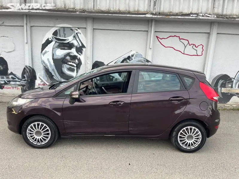Ford Fiesta 1.25, ČR, servisováno - fotka 2