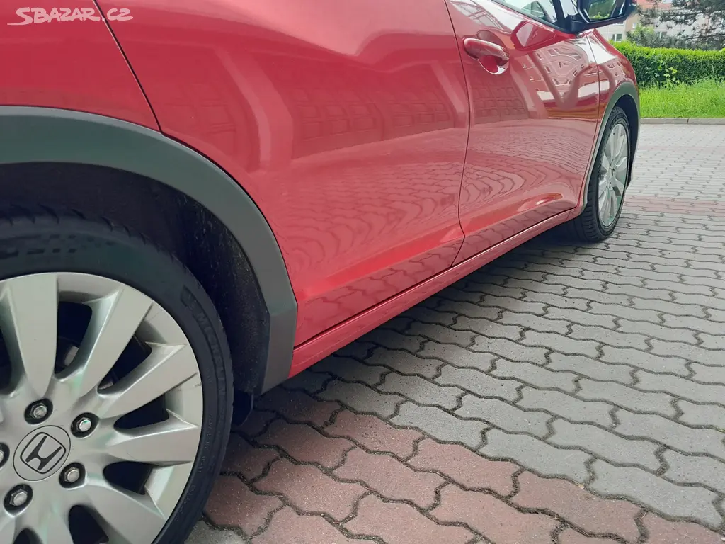 Honda Civic 2,2i-DTEC 110KW Sport - fotka 5