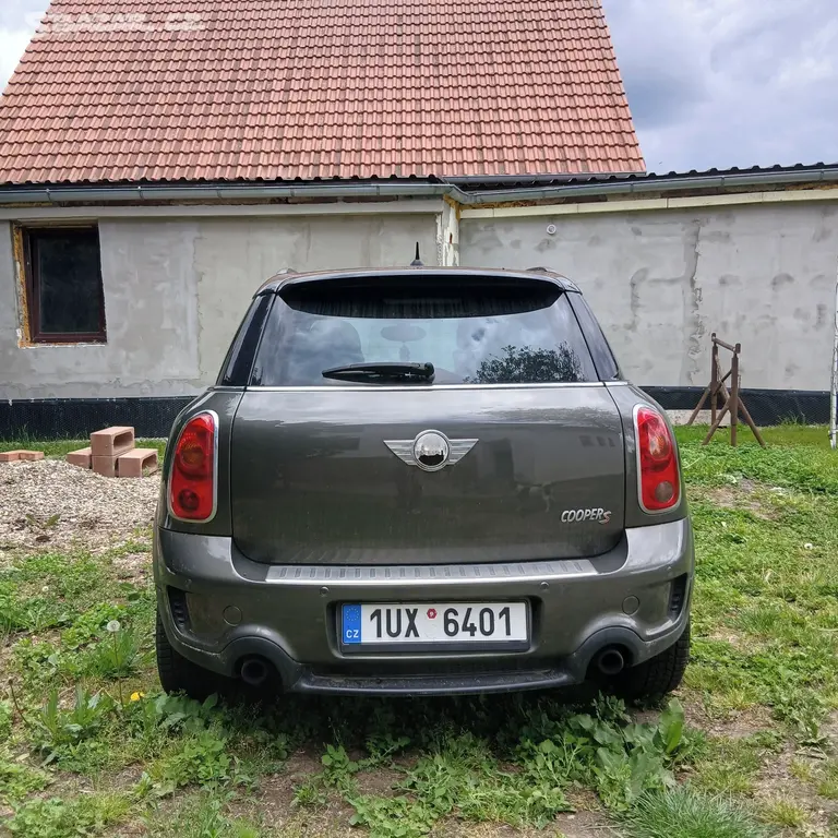 Mini Cooper S Countryman 2010 1.6 135 kw - fotka 2