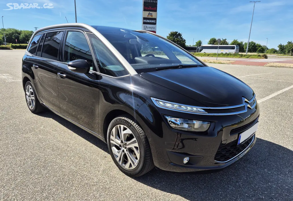 Citroën Grand C4 Picasso, 1.6 115KW LED KEYLESS GO 7MÍST - fotka 3