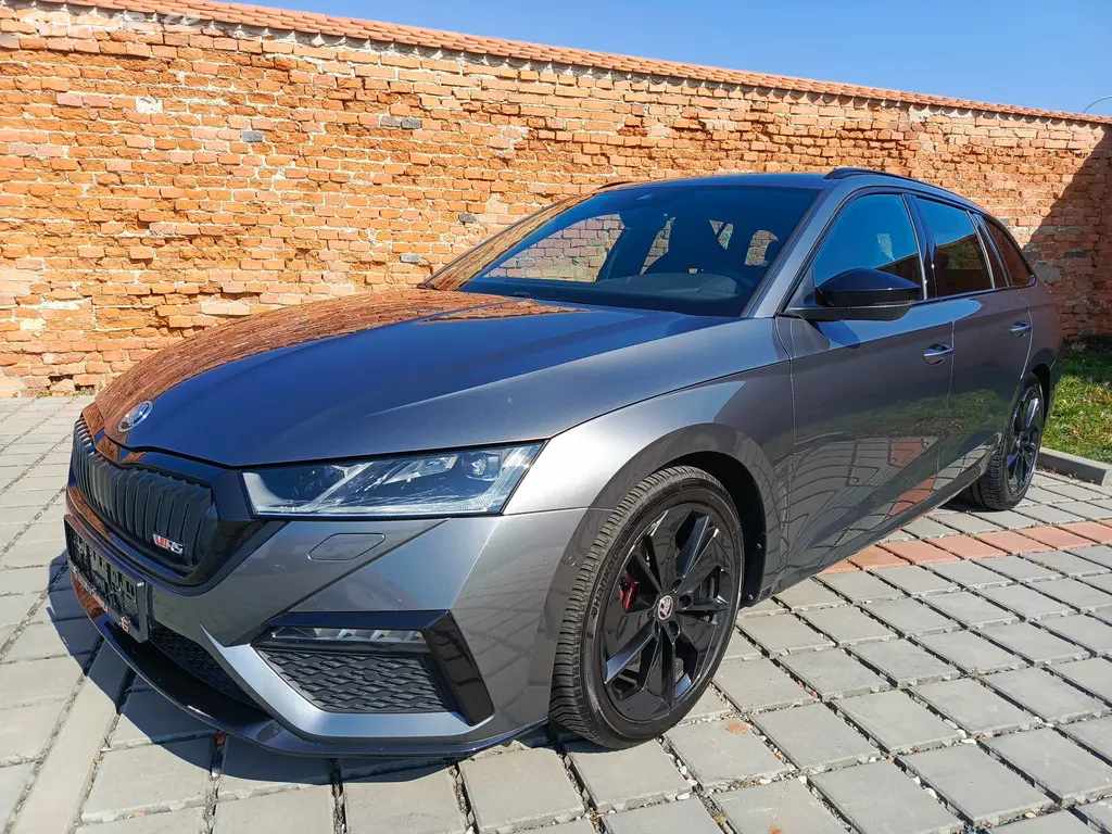 ŠKODA OCTAVIA IV RS 2.0 TDI 147KW DSG, ODPOČET DPH