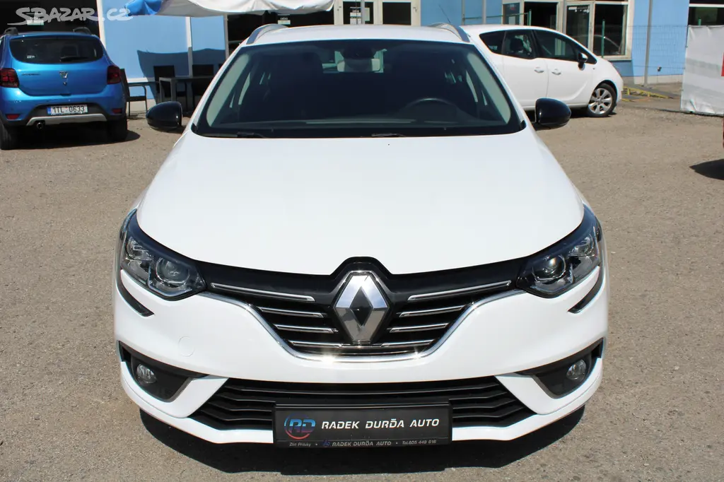 Renault Mégane 1,3 TCe NOVÉ V ČR,LIMITED,2019 - fotka 2