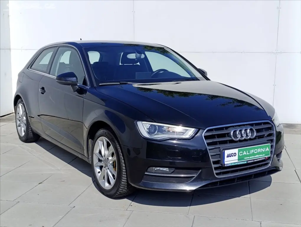 Audi A3, 1,4 TFSi Bi.xenon Navi Tempoma - fotka 4