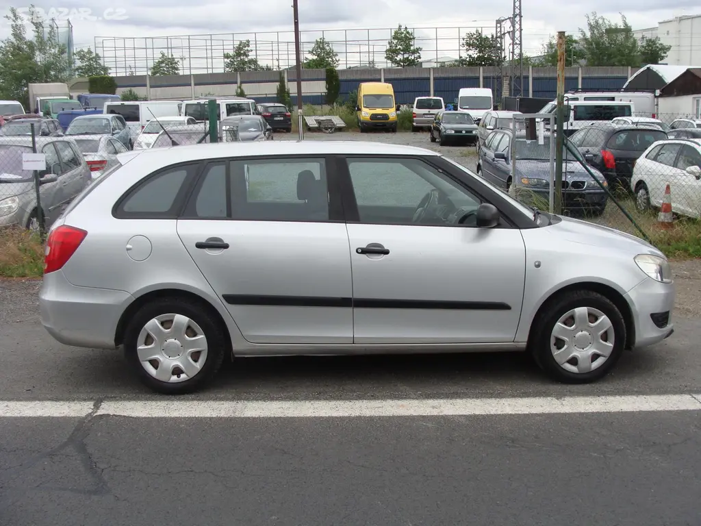 Škoda Fabia, 1.2 TSi, 63 kW, klima,nová STK - fotka 6