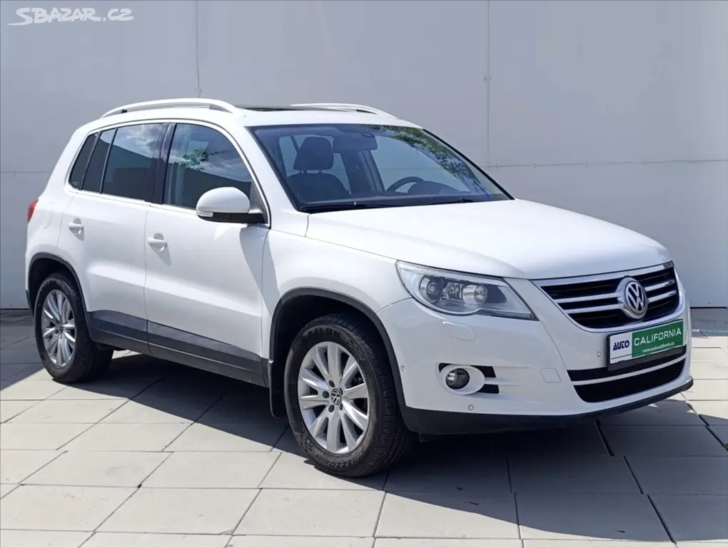 Volkswagen Tiguan, 2,0 TDi DSG 4Motion Navi Tažné - fotka 5