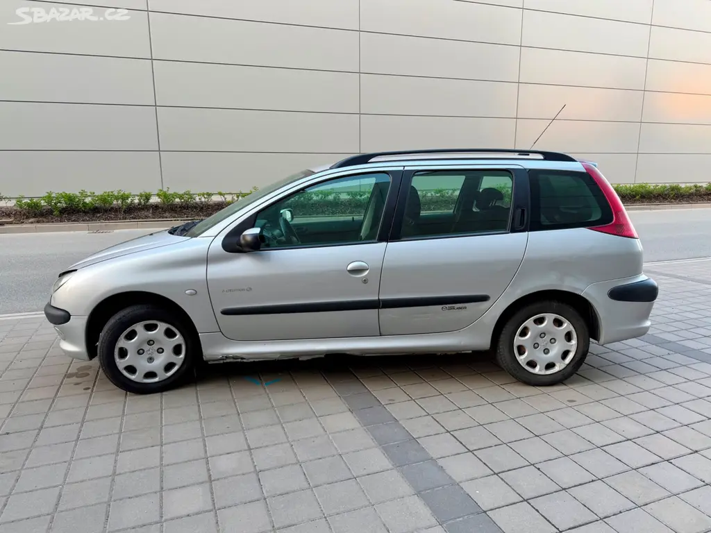 PEUGEOT 206 1.4 HDI KOMBI POJIZDNE - fotka 5